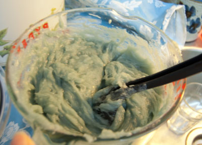 Adding colour to hot process soap